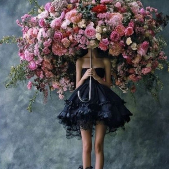 🌹🖤🌹🖤🌹🖤Throwback Style 🌹🖤🌹🖤🌹🖤 - Picture 3 of 3